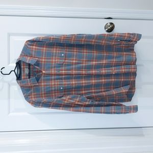 Blue reddish Button down flannel